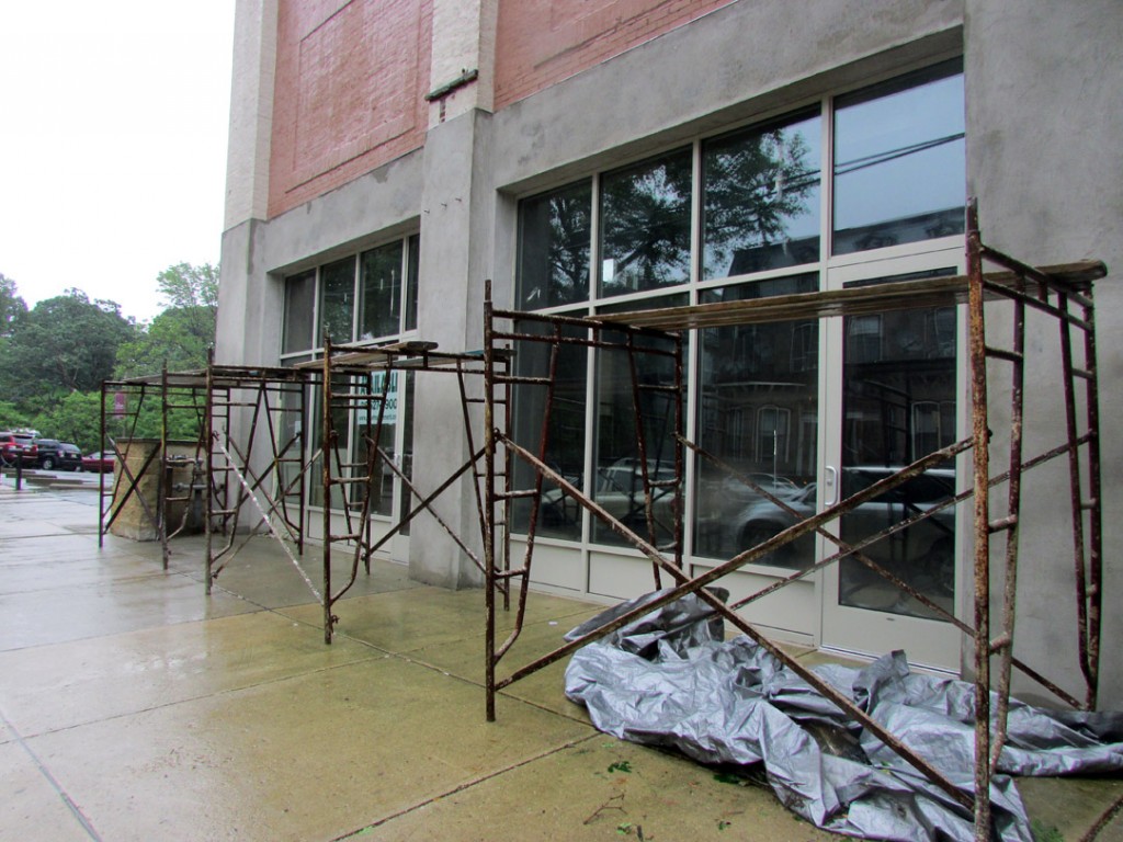 The future site of Dunkin' Donuts on 41st and Chester (Annamarya Scaccia/West Philly Local)